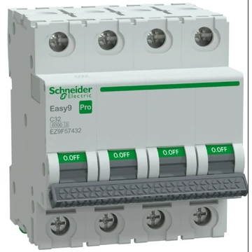 EASY9 PRO 4p C  32A Kismegszakító 6kA