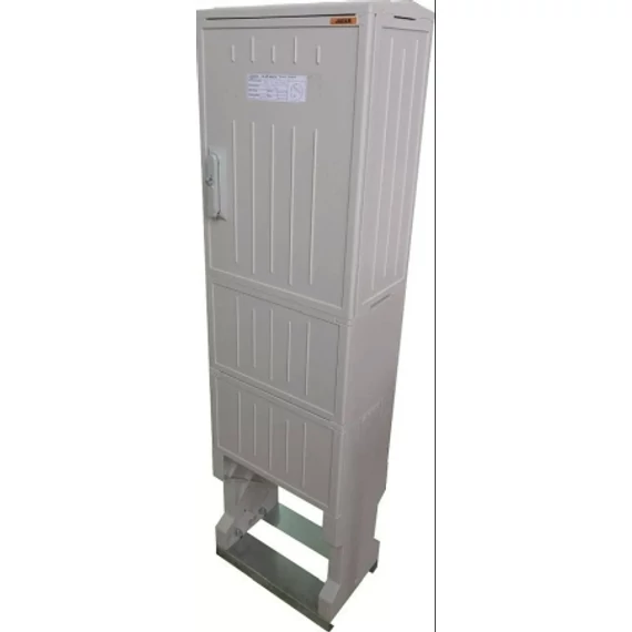 CSP SZEKRÉNY ÁLLÓ, ÜRES 40x88/25 PVT-K-L  400x880x250mm (lábazattal)